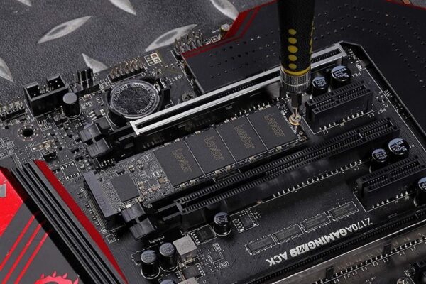 Lexar NM620 512GB SSD PCIe Gen3 NVMe M.2 2280 Internal Solid State Drive, Up to 3300MB/s Read, for Gamers and PC Enthusiasts - Image 3